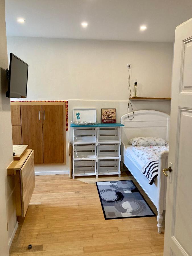 Wohnen Auf Dem Weingut - Klein Und Fein - Wengertssube Apartment Maring-Noviand Bagian luar foto